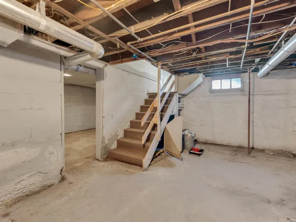 $199,900 | 4103 Fairfield Avenue, Fort Wayne, IN 46807