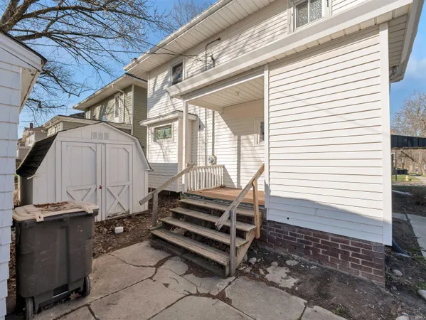 $199,900 | 4103 Fairfield Avenue, Fort Wayne, IN 46807