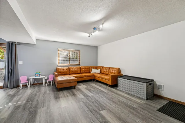 $359,999 | 3017 74th Avenue North, Brooklyn Park, MN 55444