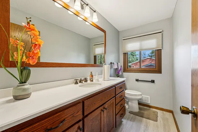 $359,999 | 3017 74th Avenue North, Brooklyn Park, MN 55444