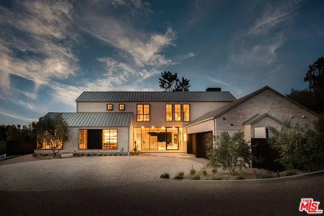 $18,995,000 | 24172 Lupin Hill Road, Hidden Hills, CA 91302