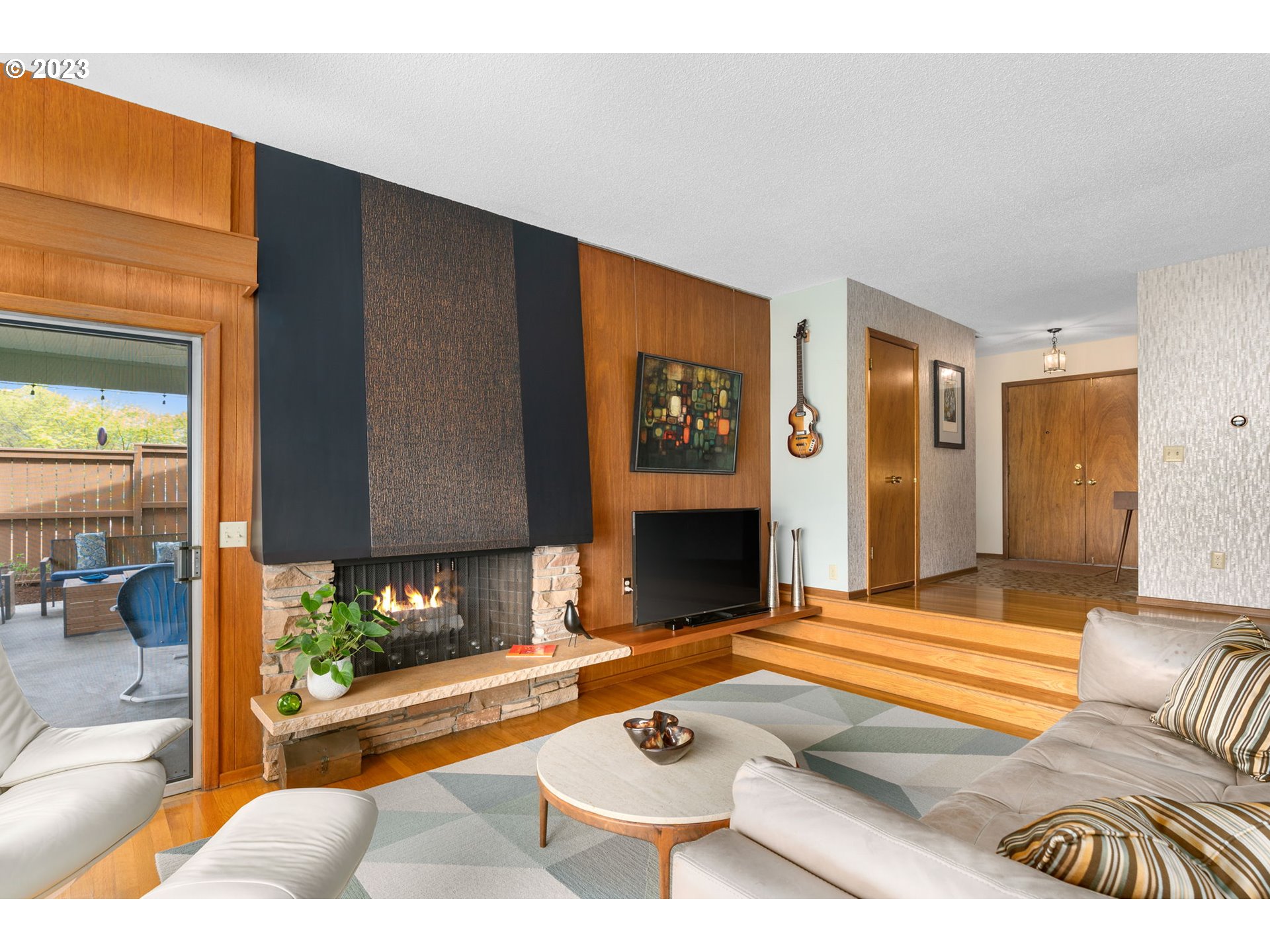 3301 Southwest Ridge Drive Portland, OR 97219 - Photo 11 of 39 Gallery Image 11