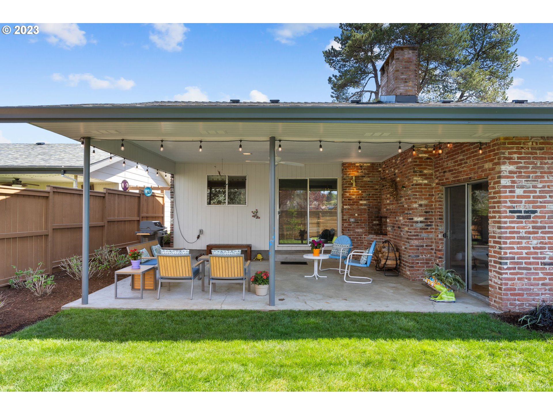 3301 Southwest Ridge Drive Portland, OR 97219 - Photo 25 of 39 Gallery Image 25