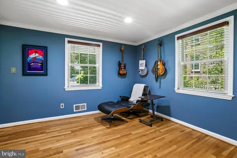 $1,250,000 | 11303 Hounds Way, North Bethesda, MD 20852