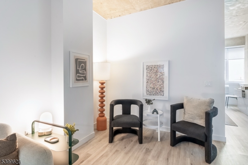 10 Commerce Court, Unit 2I Newark, NJ 07102 - Photo 14 of 18