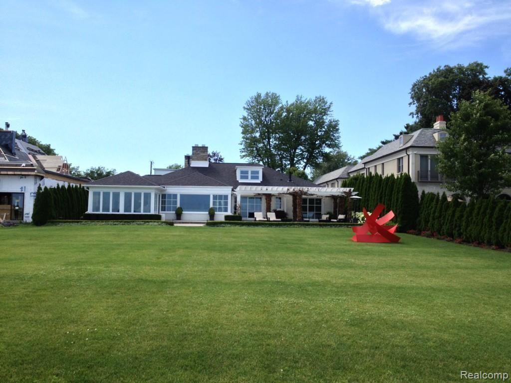 988 Lake Shore Road Grosse Pointe, MI 48236 - Photo 2 of 60 IMG_1884.jpg