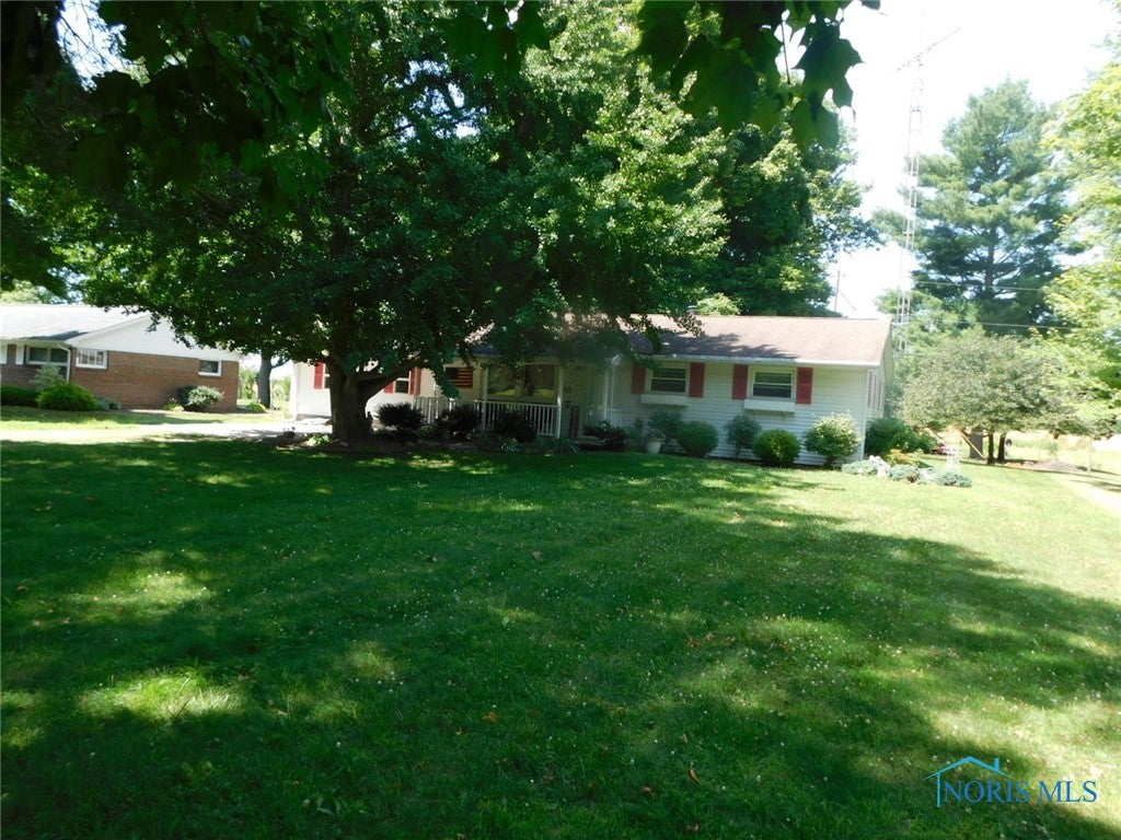 820 Burr Road Wauseon, OH 43567 - Photo 2 of 26 Gallery Image 2