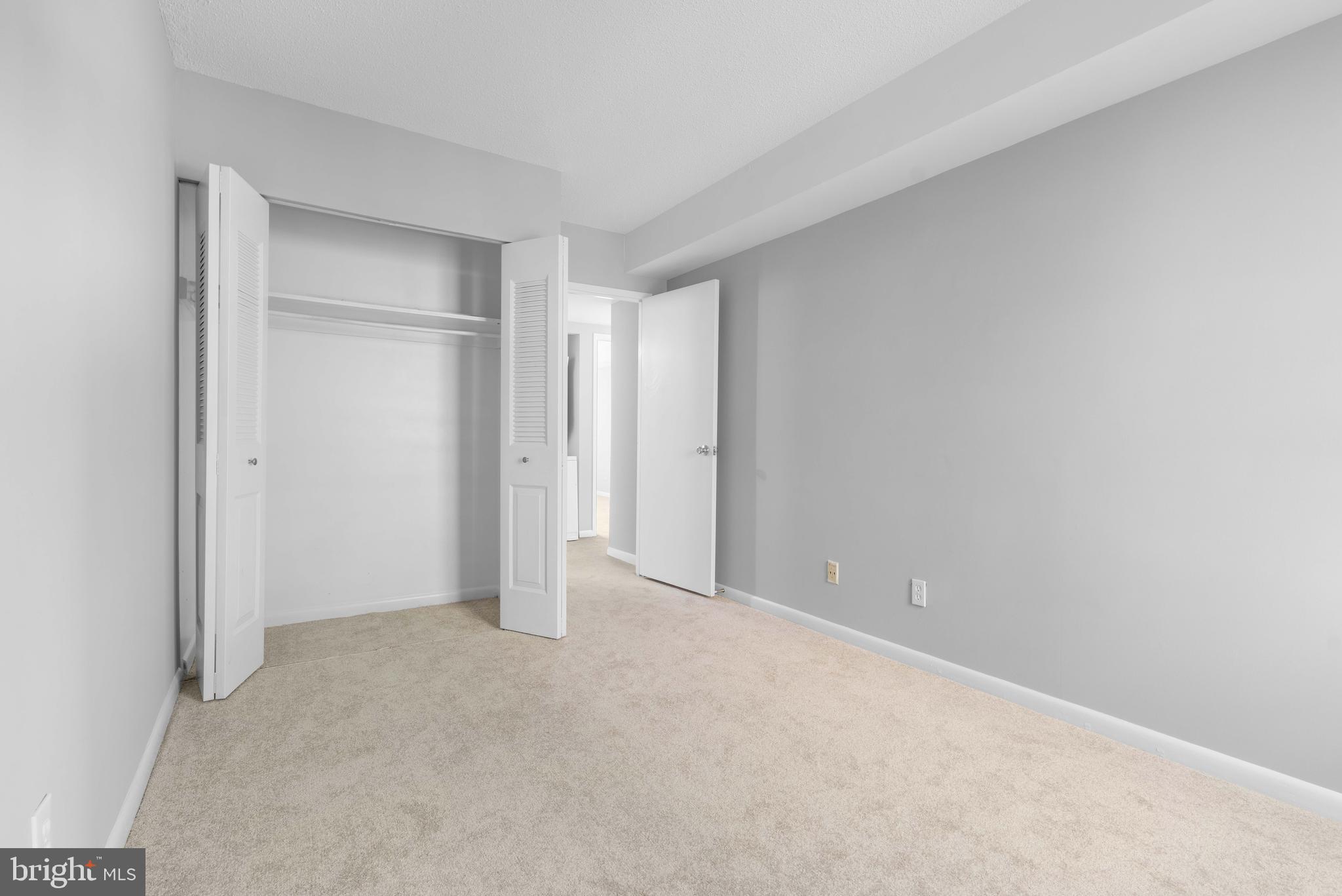 11606 Stoneview Square, Unit 12C Reston, VA 20191 - Photo 17 of 32 Bedroom 1