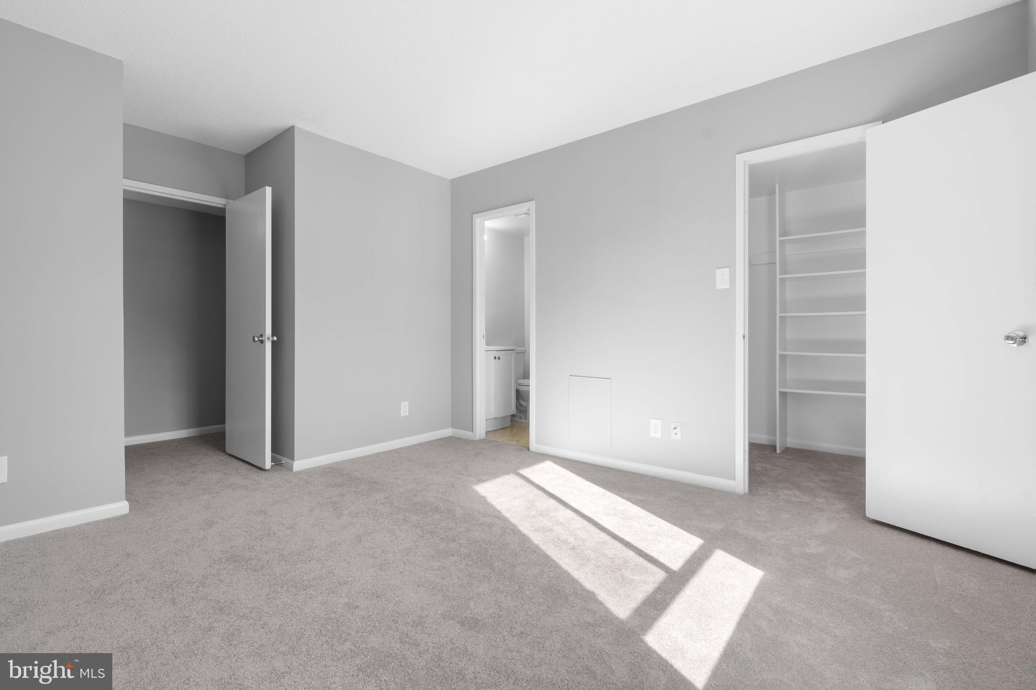 11606 Stoneview Square, Unit 12C Reston, VA 20191 - Photo 25 of 32 Master bedroom