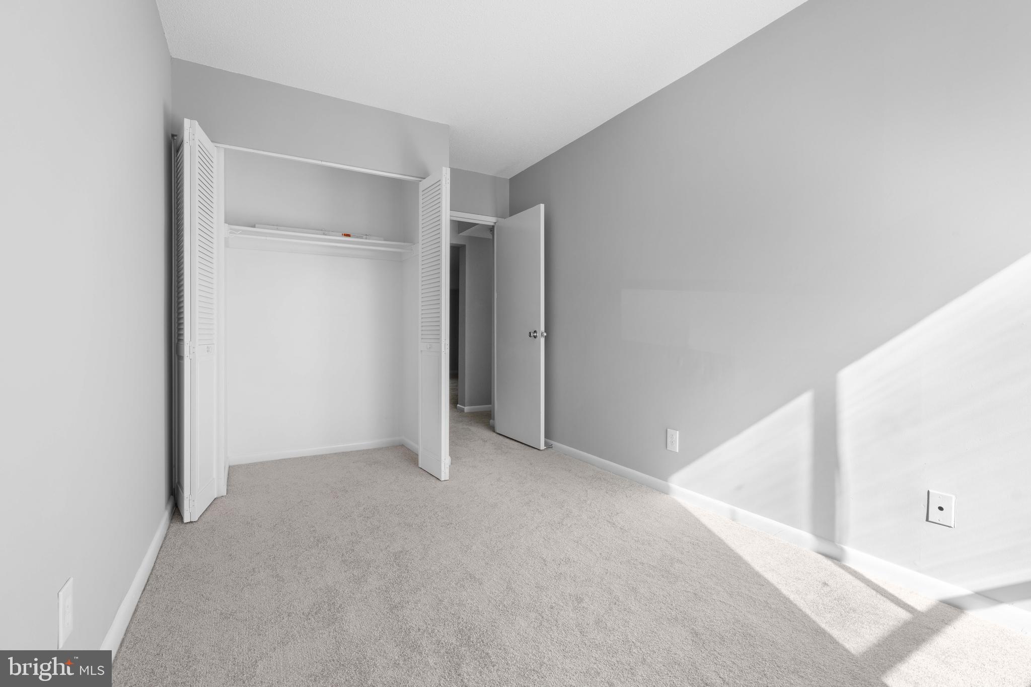 11606 Stoneview Square, Unit 12C Reston, VA 20191 - Photo 27 of 32 Bedroom 3