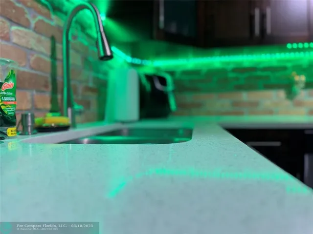 $215,000 | 6061 North Falls Cir Drive, Unit 107, Lauderhill, FL 33319