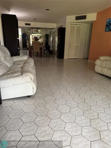 $215,000 | 6061 North Falls Cir Drive, Unit 107, Lauderhill, FL 33319