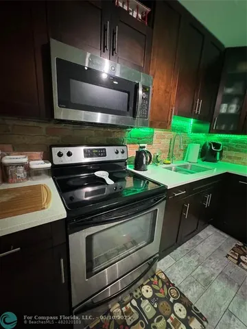 $215,000 | 6061 North Falls Cir Drive, Unit 107, Lauderhill, FL 33319