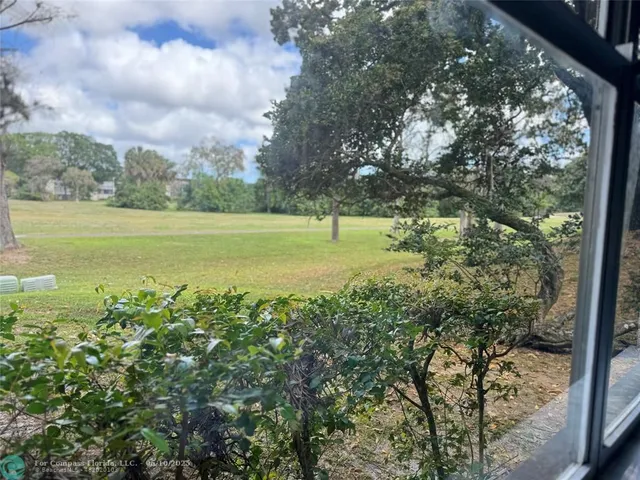 $215,000 | 6061 North Falls Cir Drive, Unit 107, Lauderhill, FL 33319