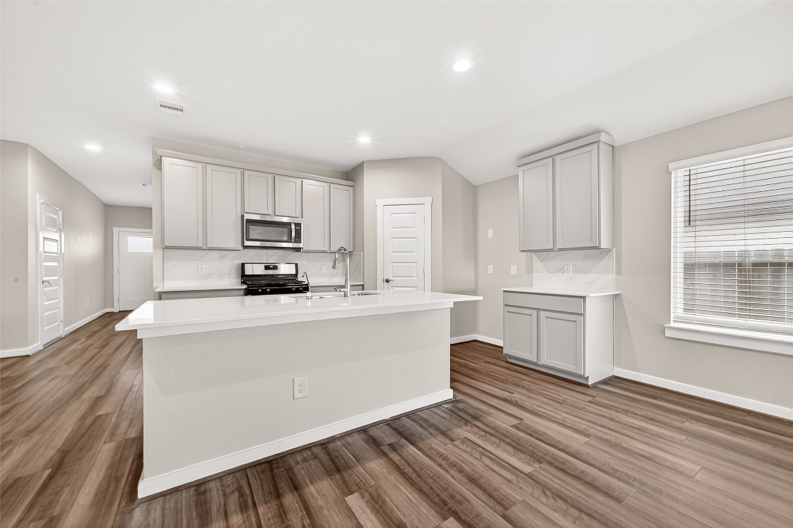 3919 Sparkman Lane Katy, TX 77494 - Photo 10 of 38