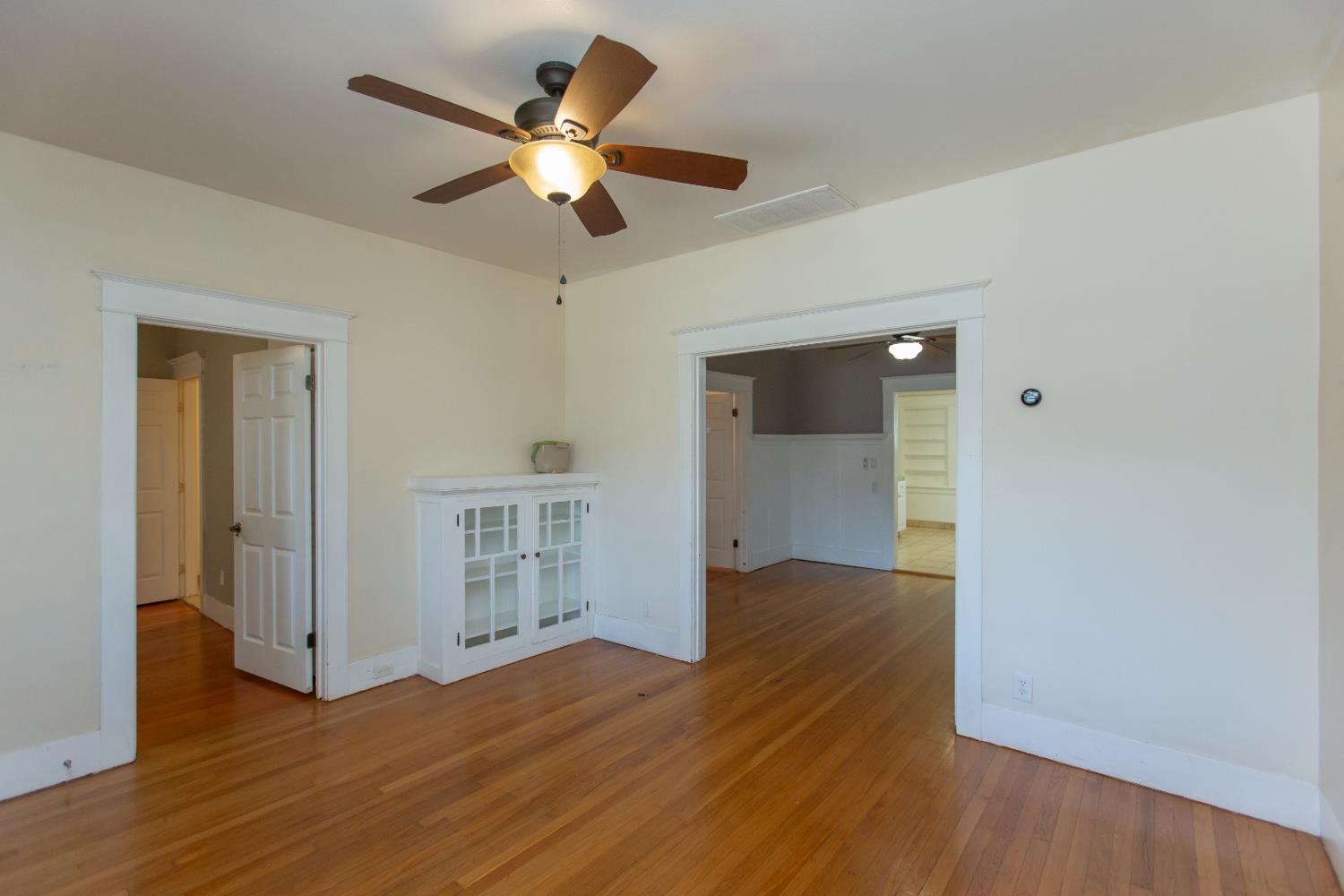 1027 West 21st Street Merced, CA 95340 - Photo 9 of 38