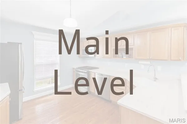 $355,000 | 903 Esic Drive, Edwardsville, IL 62025