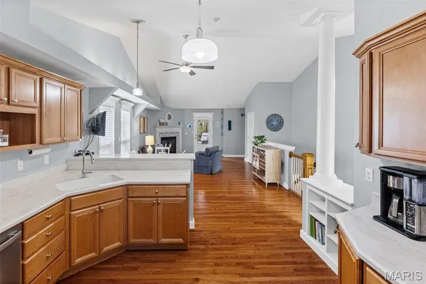 $355,000 | 903 Esic Drive, Edwardsville, IL 62025