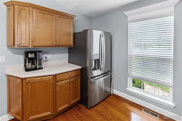 $355,000 | 903 Esic Drive, Edwardsville, IL 62025