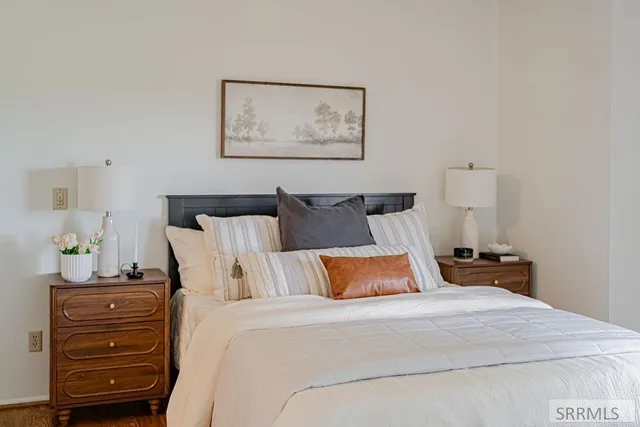 $1,100,000 | 435 North 1500 East, St. Anthony, ID 83445