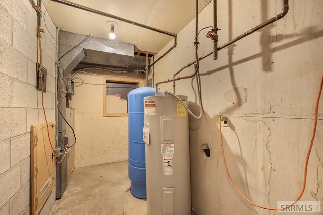 $1,100,000 | 435 North 1500 East, St. Anthony, ID 83445