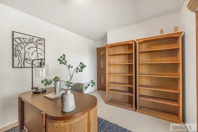 $1,100,000 | 435 North 1500 East, St. Anthony, ID 83445