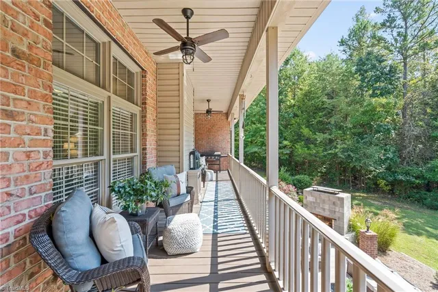 $889,000 | 5995 Lacey Court, Trinity, NC 27370