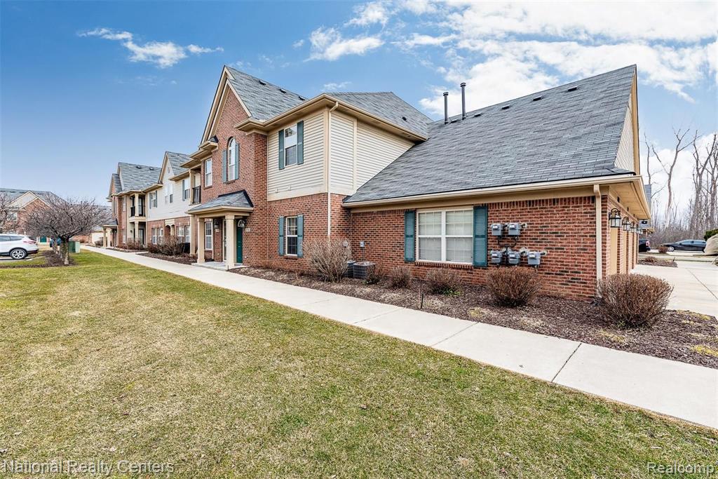 11740 Farmington Road Livonia, MI 48150 - Photo 30 of 31