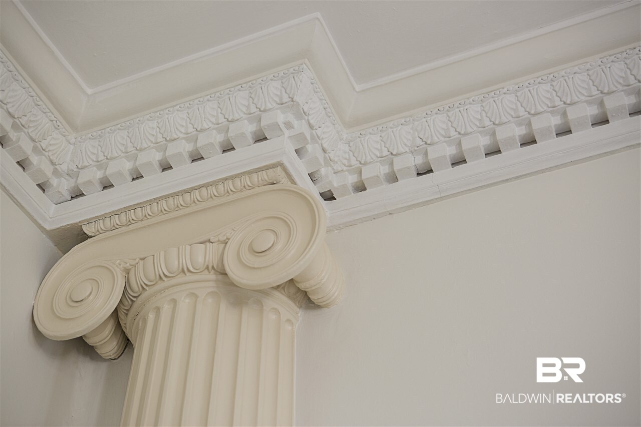 55 McGregor Avenue Mobile, AL 36608 - Photo 20 of 50 Beautiful decorative features