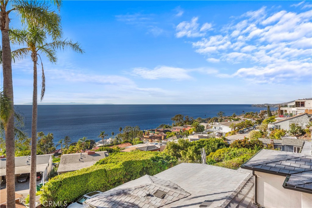 2616 Queda Way Laguna Beach, CA 92651 - Photo 15 of 29 a view of a terrace