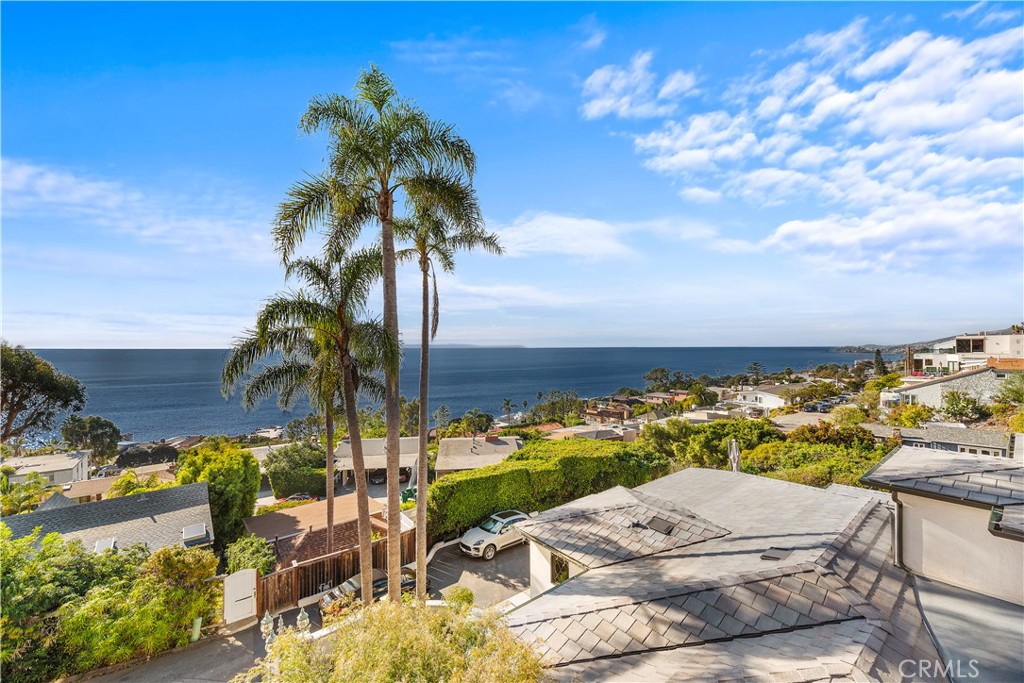 2616 Queda Way Laguna Beach, CA 92651 - Photo 17 of 29 a view of a yard and ocean view