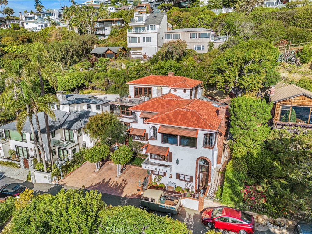 2616 Queda Way Laguna Beach, CA 92651 - Photo 23 of 29 an aerial view of multiple houses with a yard