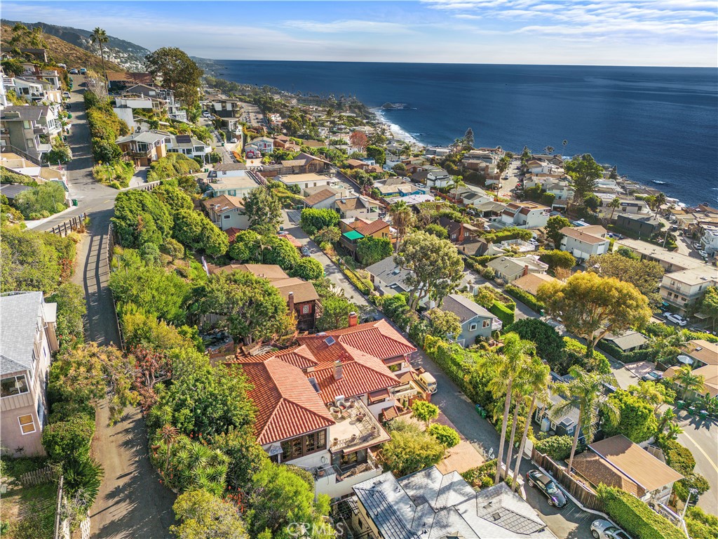 2616 Queda Way Laguna Beach, CA 92651 - Photo 26 of 29 an aerial view of a building
