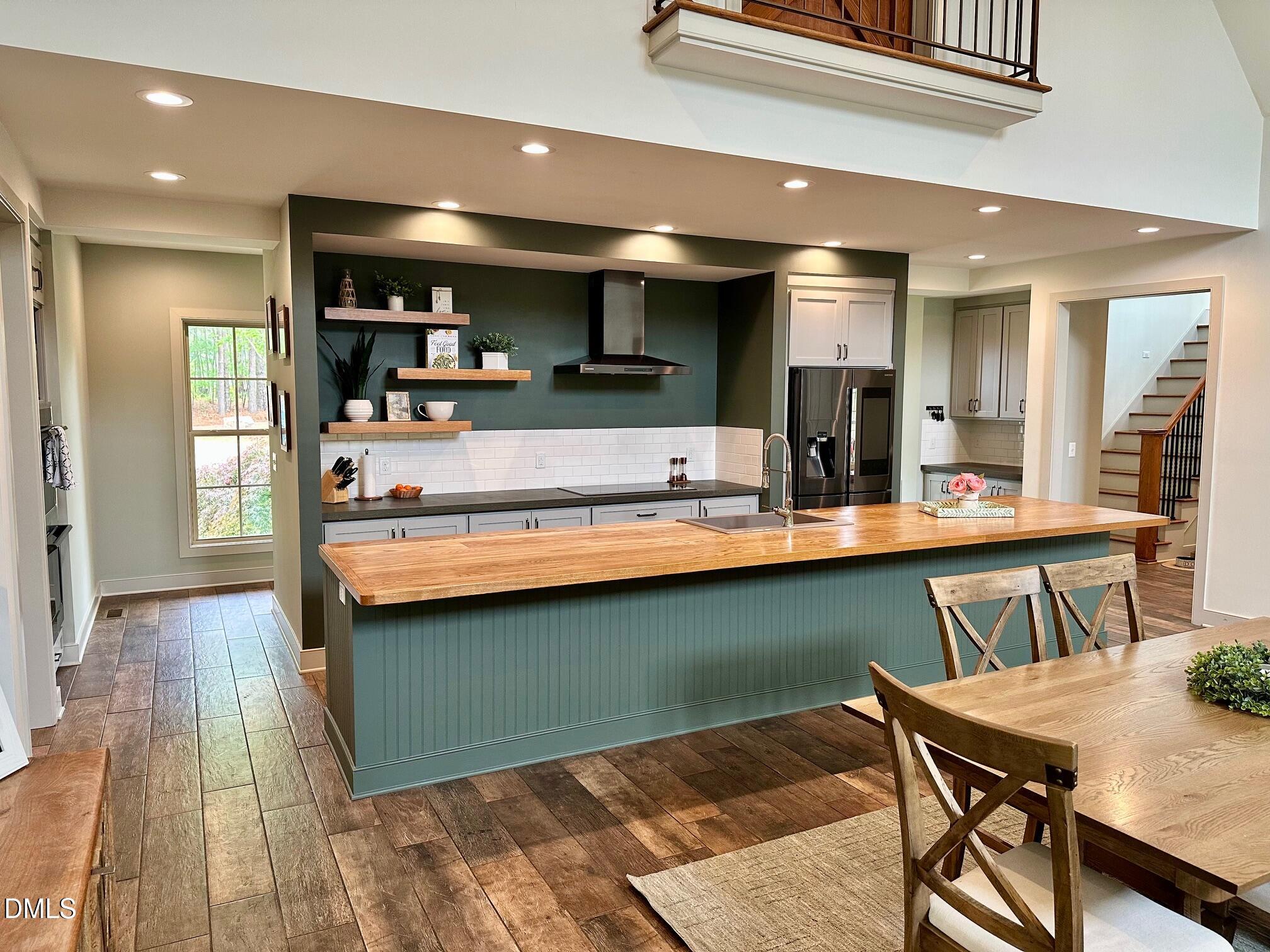323 D Aquilla Road Benson, NC 27504 - Photo 6 of 28 Gallery Image 6