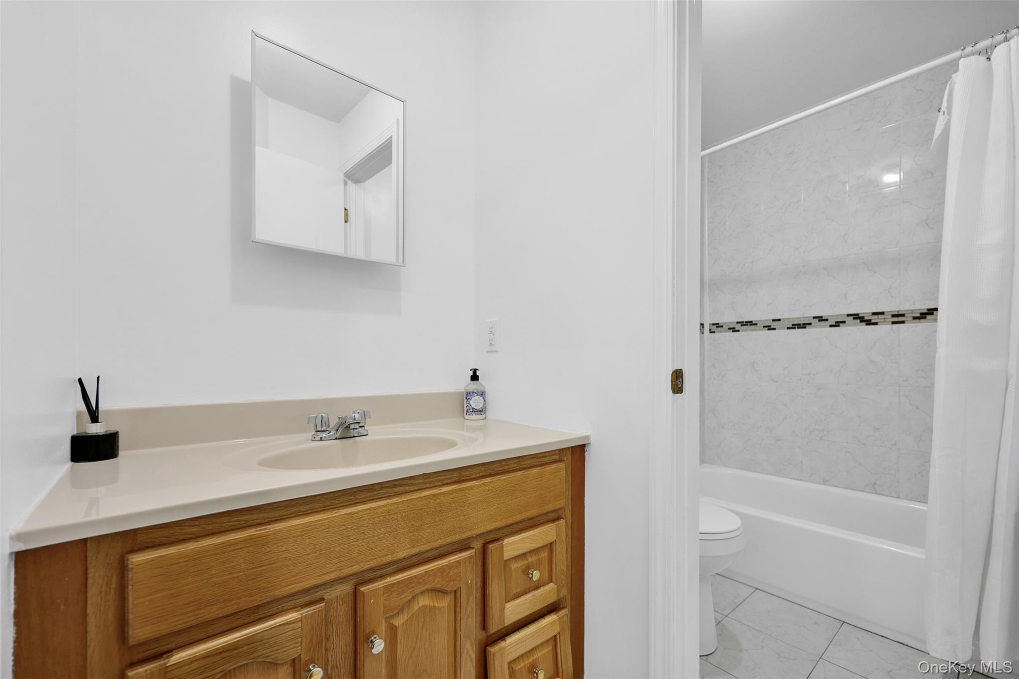 8 Elm Street, Unit 211 Spring Valley, NY 10977 - Photo 19 of 30