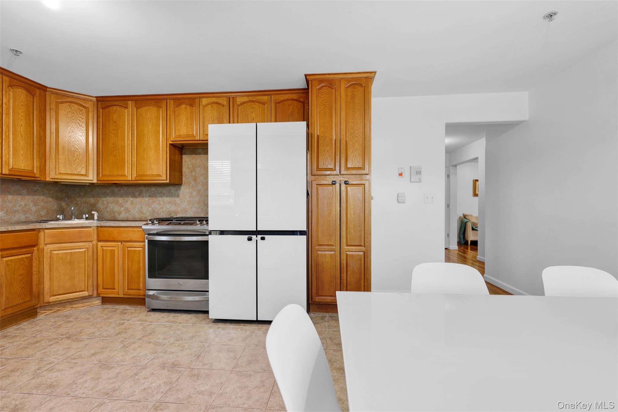 8 Elm Street, Unit 211 Spring Valley, NY 10977 - Photo 8 of 30