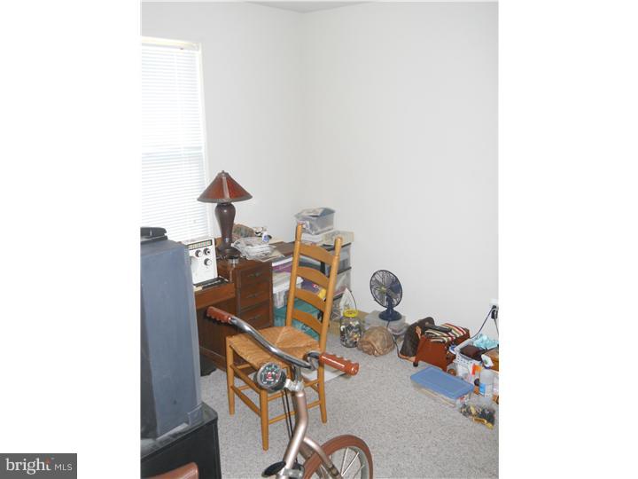 566 Washington Street Camden, NJ 08103 - Photo 12 of 15