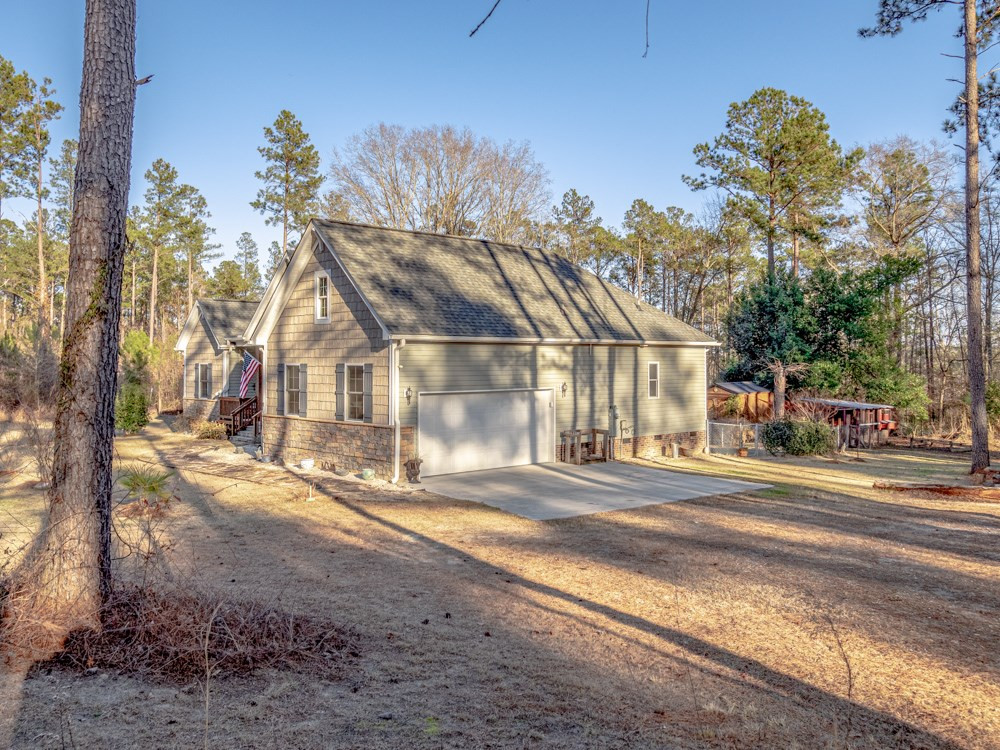 4210 Log Cabin Road Dalzell, SC 29040 - Photo 6 of 54 Gallery Image 6