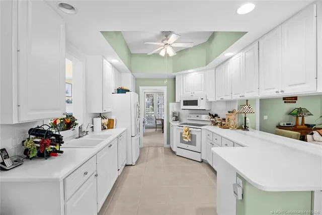 $749,888 | 8801 Southeast Eldorado Way, Hobe Sound, FL 33455