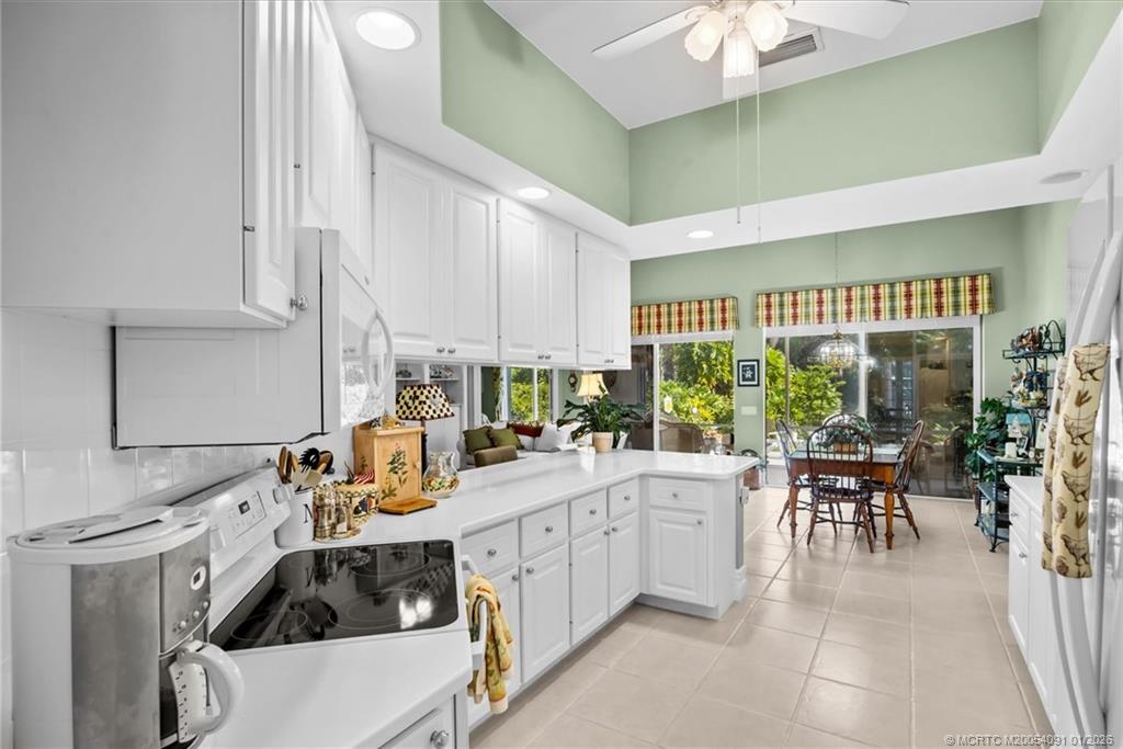 8801 Southeast Eldorado Way Hobe Sound, FL 33455 - Photo 18 of 43