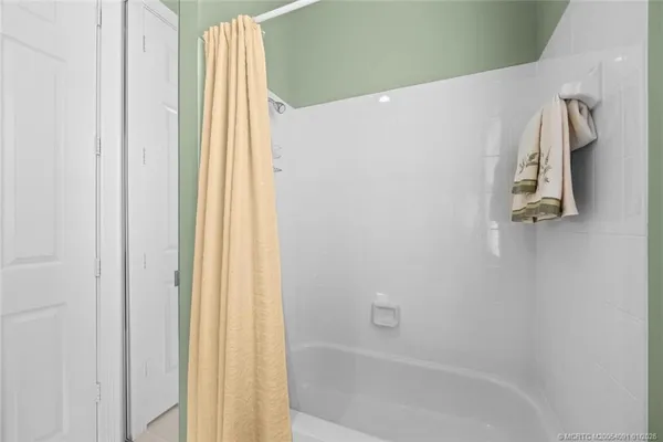 $749,888 | 8801 Southeast Eldorado Way, Hobe Sound, FL 33455