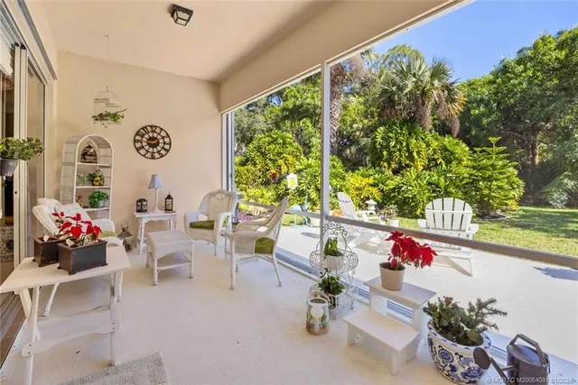 $749,888 | 8801 Southeast Eldorado Way, Hobe Sound, FL 33455