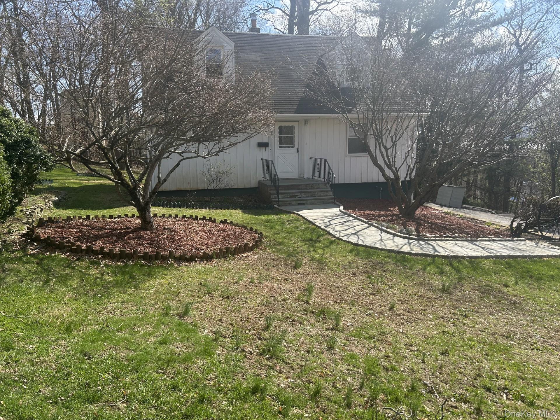 8 Ridge Street Sleepy Hollow, NY 10591 - Photo 2 of 40