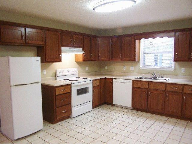 605 Scaffold Cane Road Berea, KY 40403 - Photo 4 of 10 Photo 4