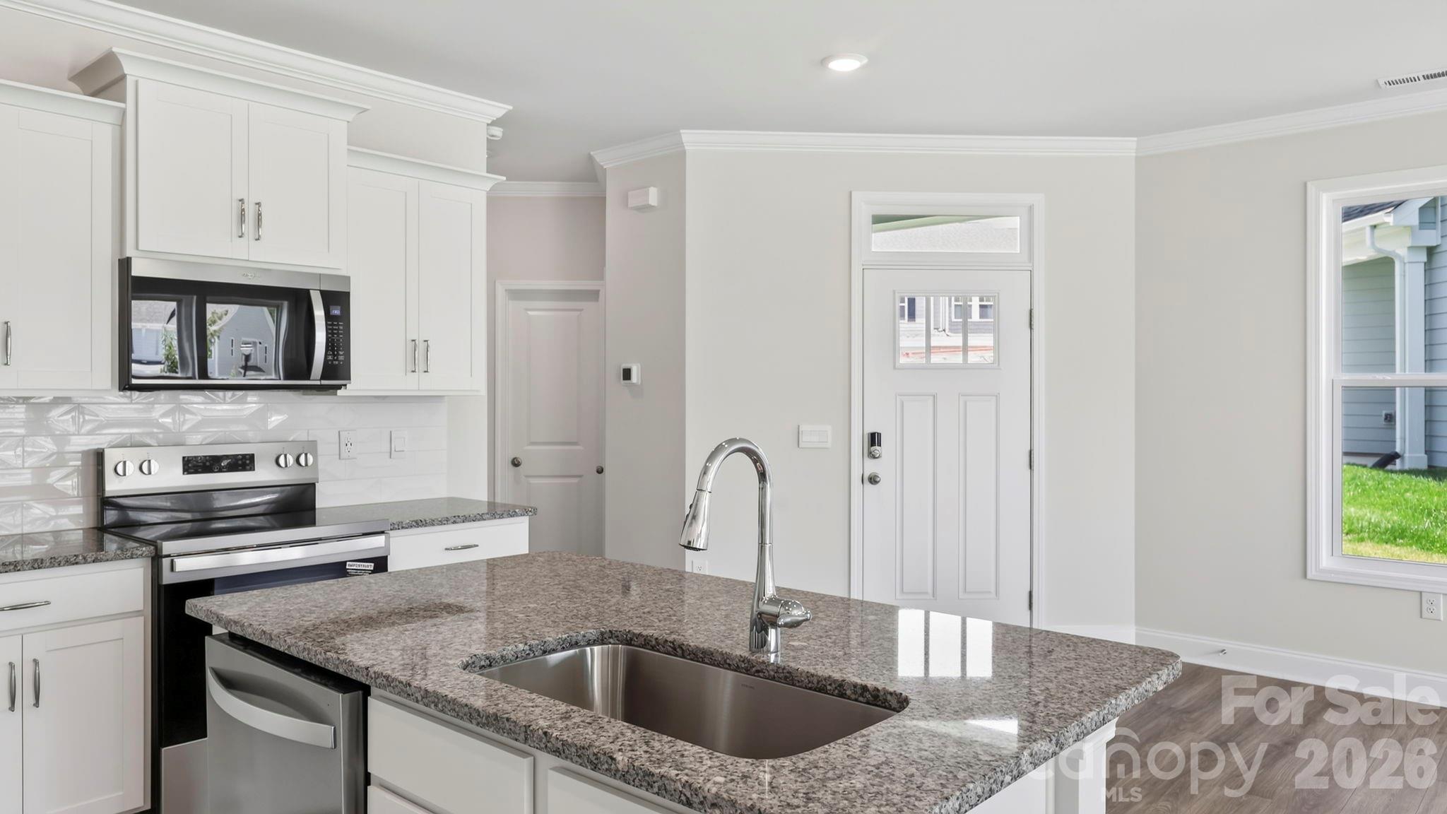 403 Creekview Road Hendersonville, NC 28792 - Photo 9 of 33