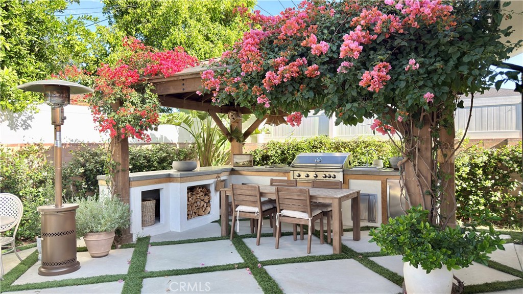 20748 Stagg Street Winnetka, CA 91306 - Photo 12 of 13