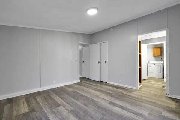 $299,900 | 9304 Parkhurst Highway, Addison, MI 49220