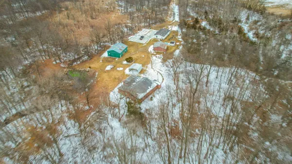 $299,900 | 9304 Parkhurst Highway, Addison, MI 49220