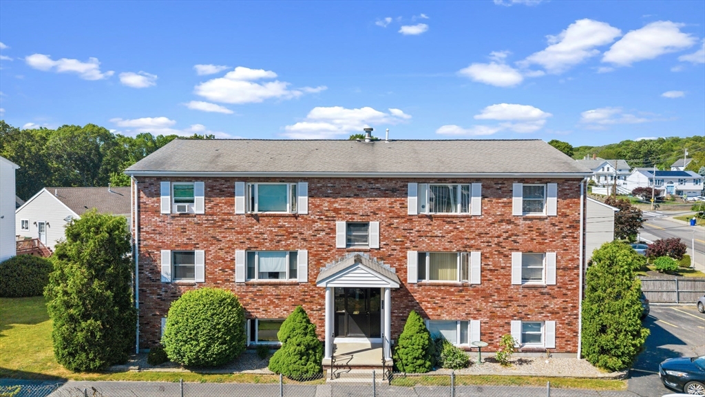 50 Clark Street, Unit 22 Fall River, MA 02720 - Photo 1 of 26