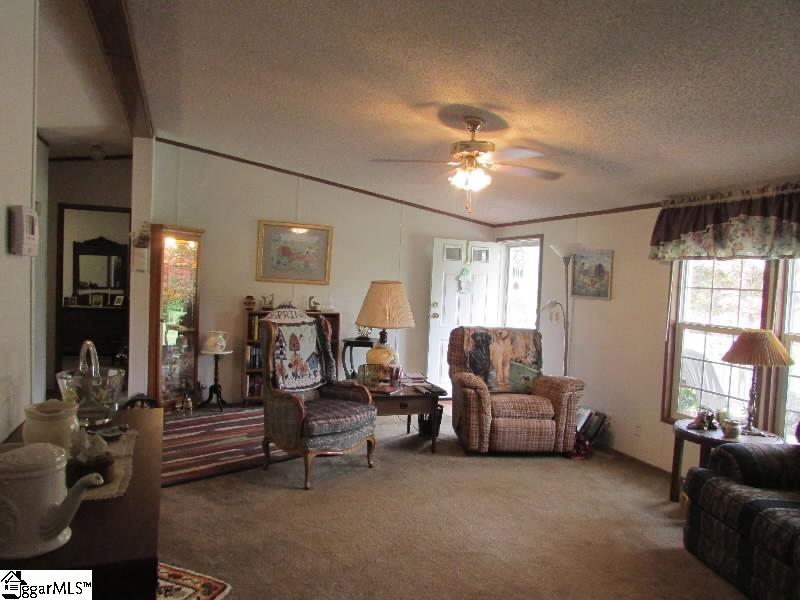 34 Wildwood Farms Road Gray Court, SC 29645 - Photo 2 of 17 Gallery Image 2
